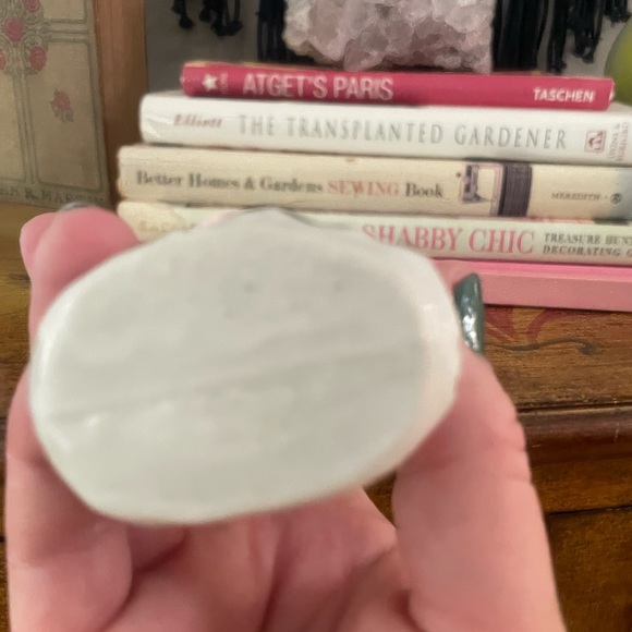 Vintage THAMES CHINA Pink & Gold Floral Porcelain Hand Ring/Pins/Trinket - Picture 7 of 7